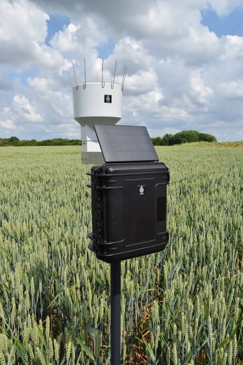 Photo of the WATR Rain unit in a field