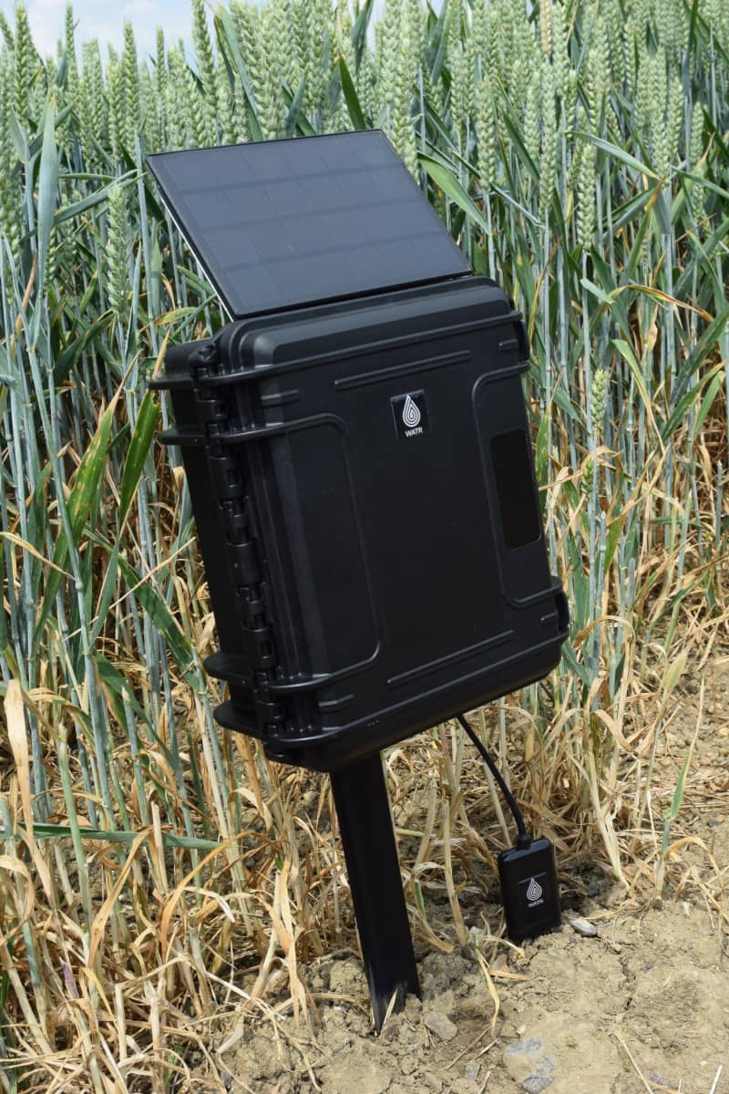 Photo of the WATR Tera unit in a field